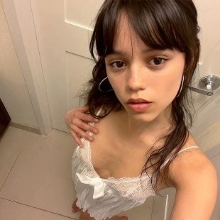 ayami san add jenna ortega xxx photo