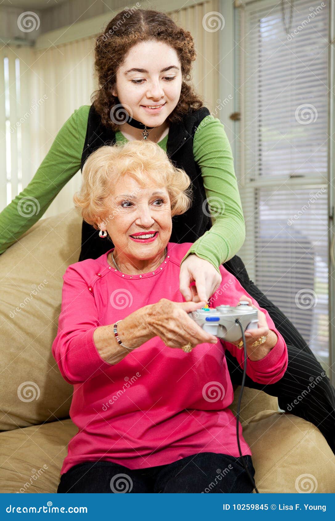 daniel hodder add grandma casting couch image