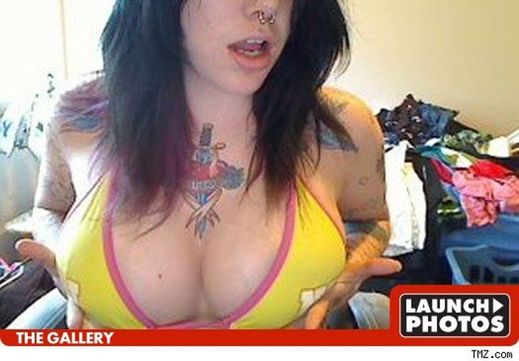 colleen simms add best webcam boobs photo