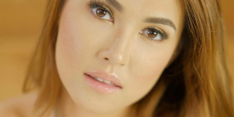 amanda natalia add bokeh maria ozawa image