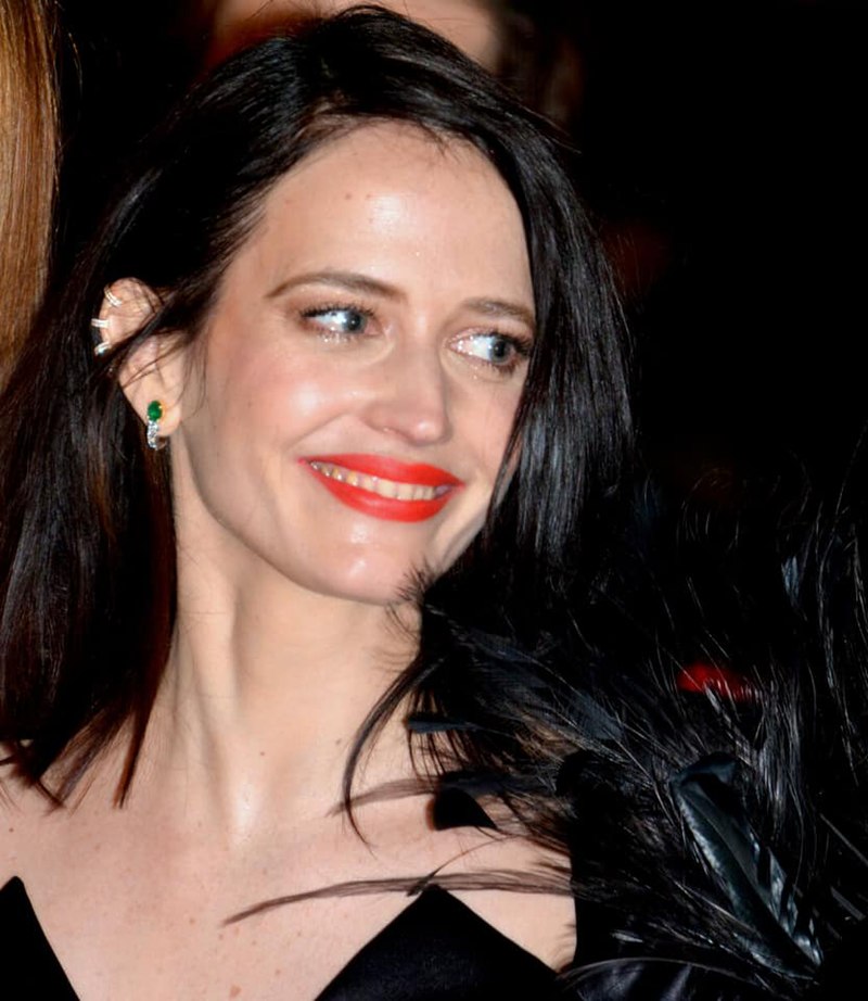 chris olsson add eva green pornstar photo