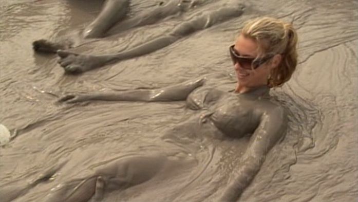 ashlie rubio add naked mud bath image