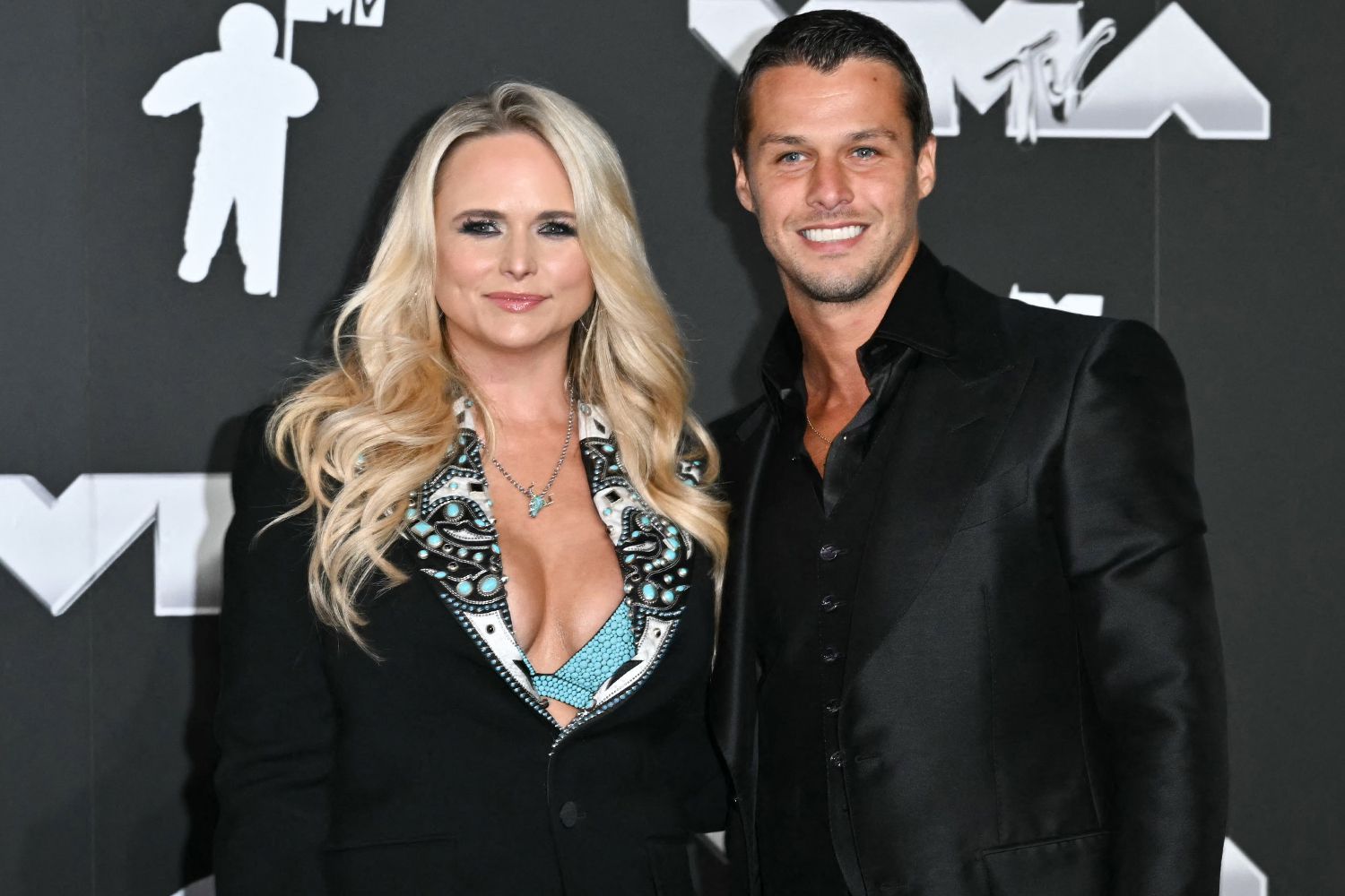 caleb alvarez add miranda lambert nude photo