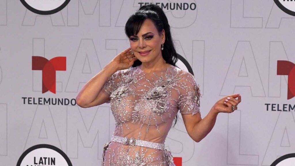 claire louise perry add maribel guardia sexy photo