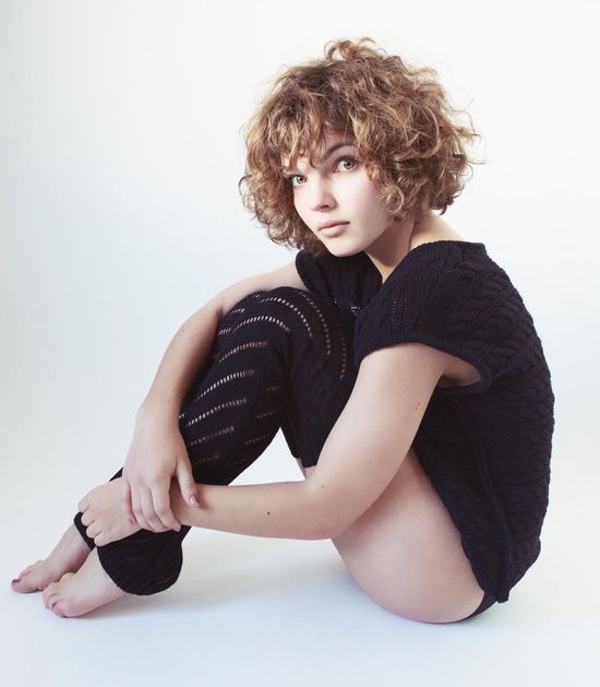 danielle kunce add camren bicondova sexy photo