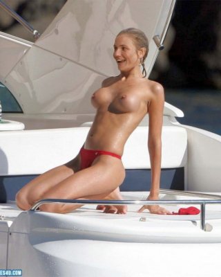 brian wrigley add cameron diaz fakes photo