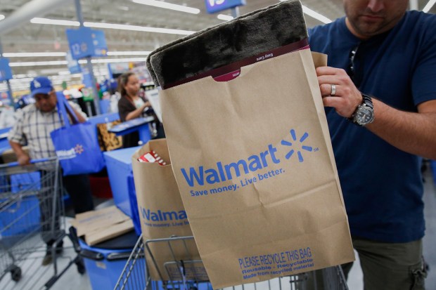 arnie basas add flashing in walmart image