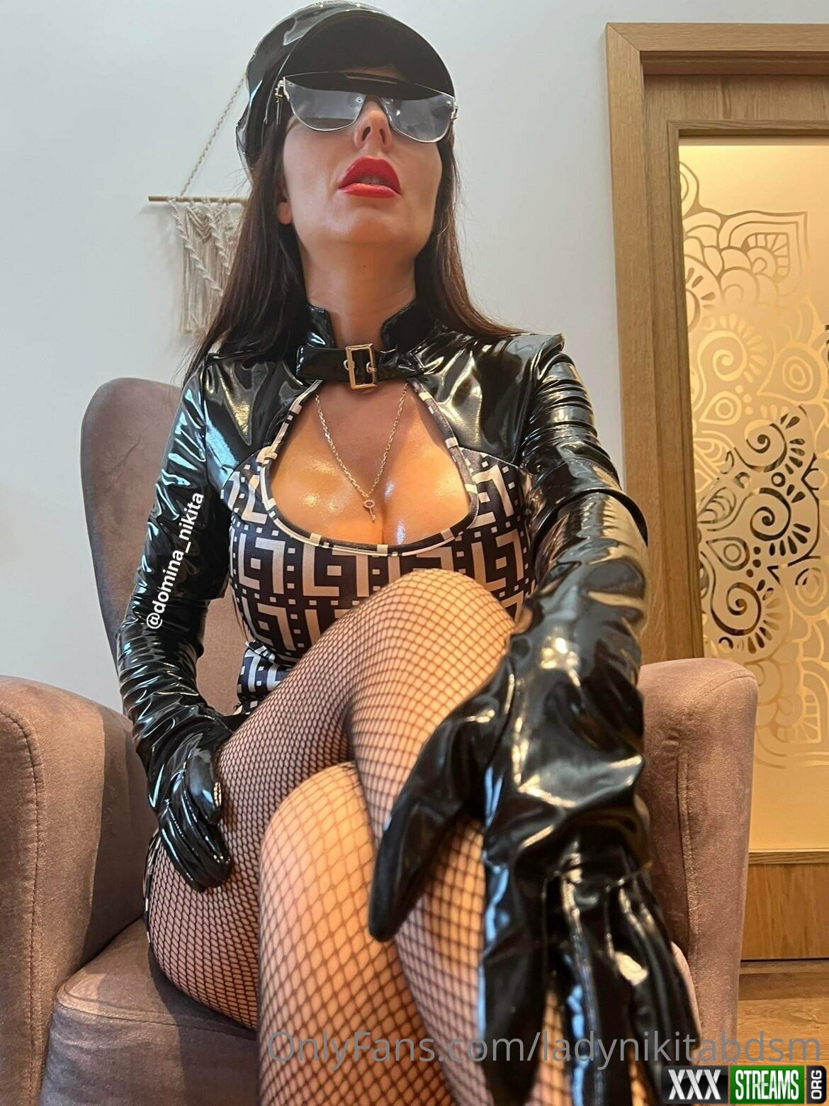 ca do add mistress lady nikita photo